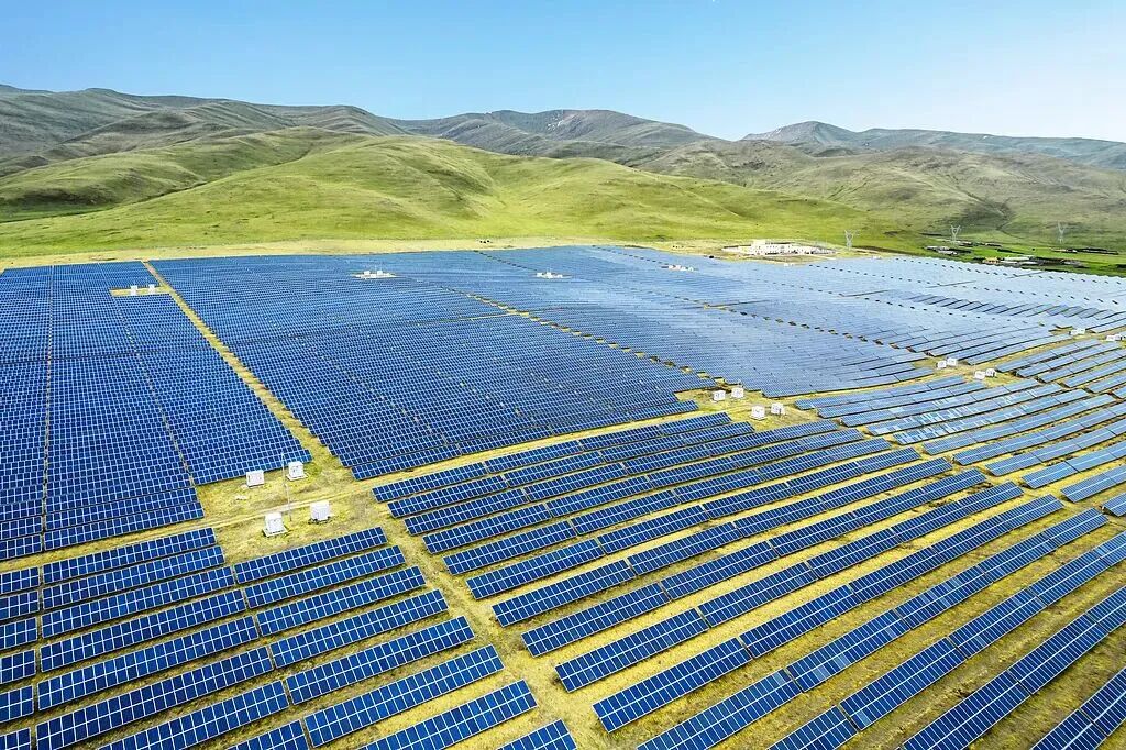 四川 劍指世界級(jí)新能源基地，2027年產(chǎn)業(yè)鏈營(yíng)收沖刺6000億